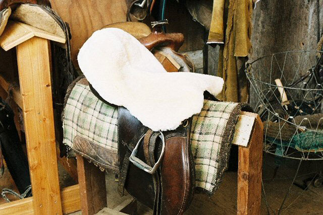 Deluxe Sheepskin All-Purpose / Dressage Saddle Seat Cover 3350
