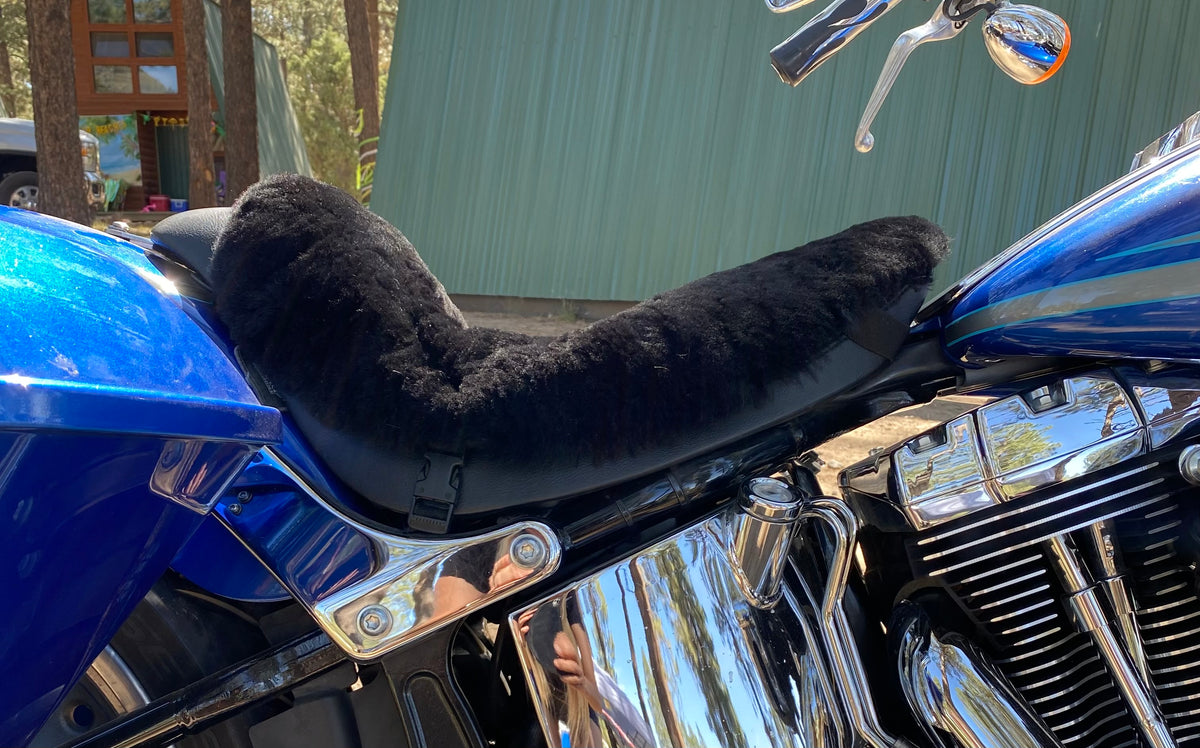 Small Sheepskin Buttpad - Motorcycle Seat Cover – Alaska Leather