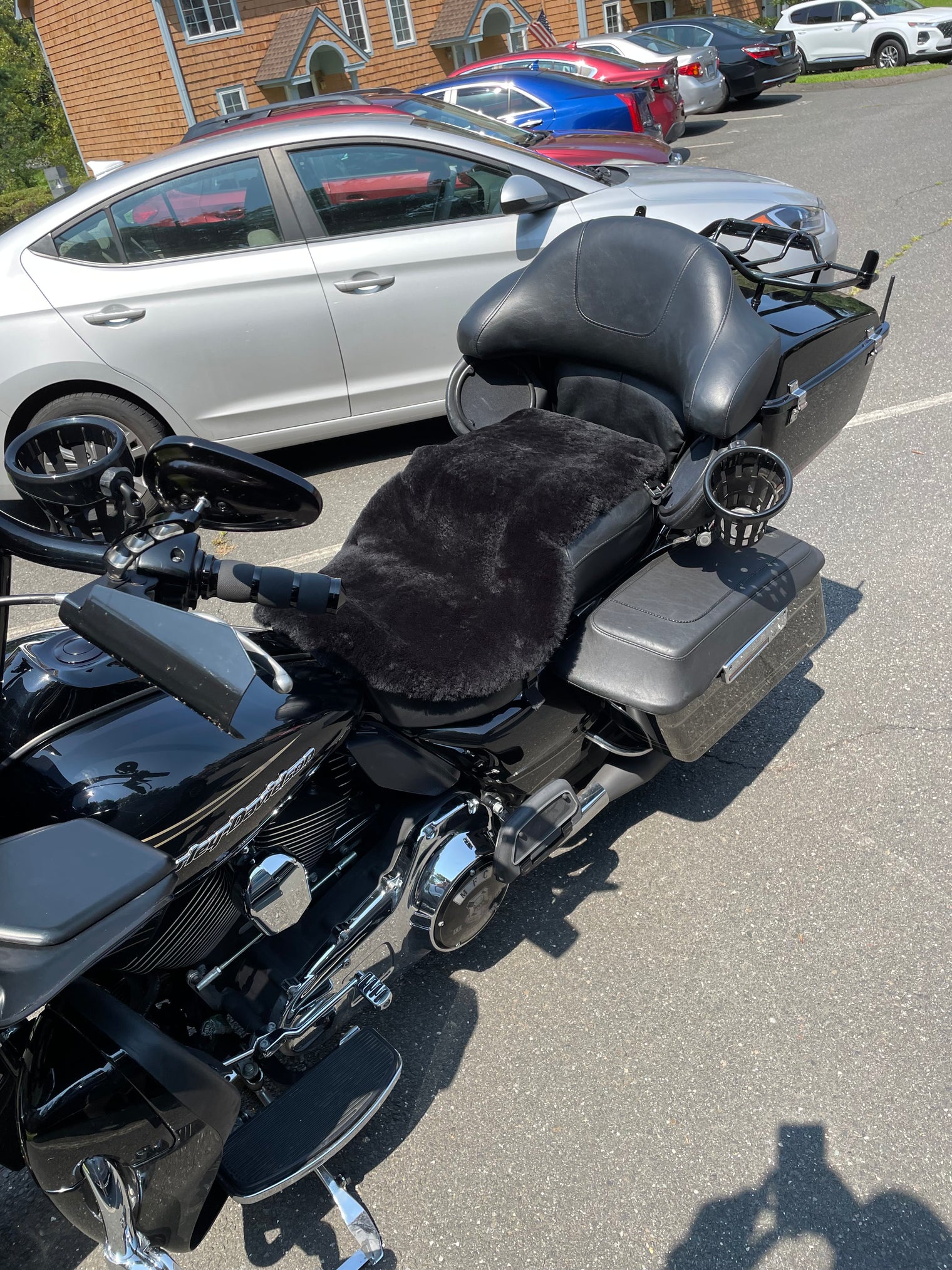 2-Up Full Saddle Sheepskin Buttpad™