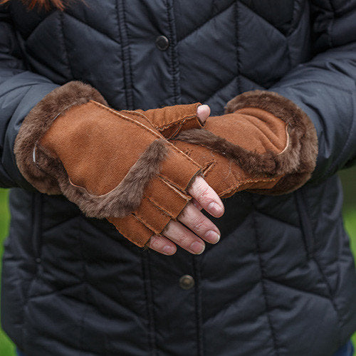 Fingertip Sheepskin Gloves