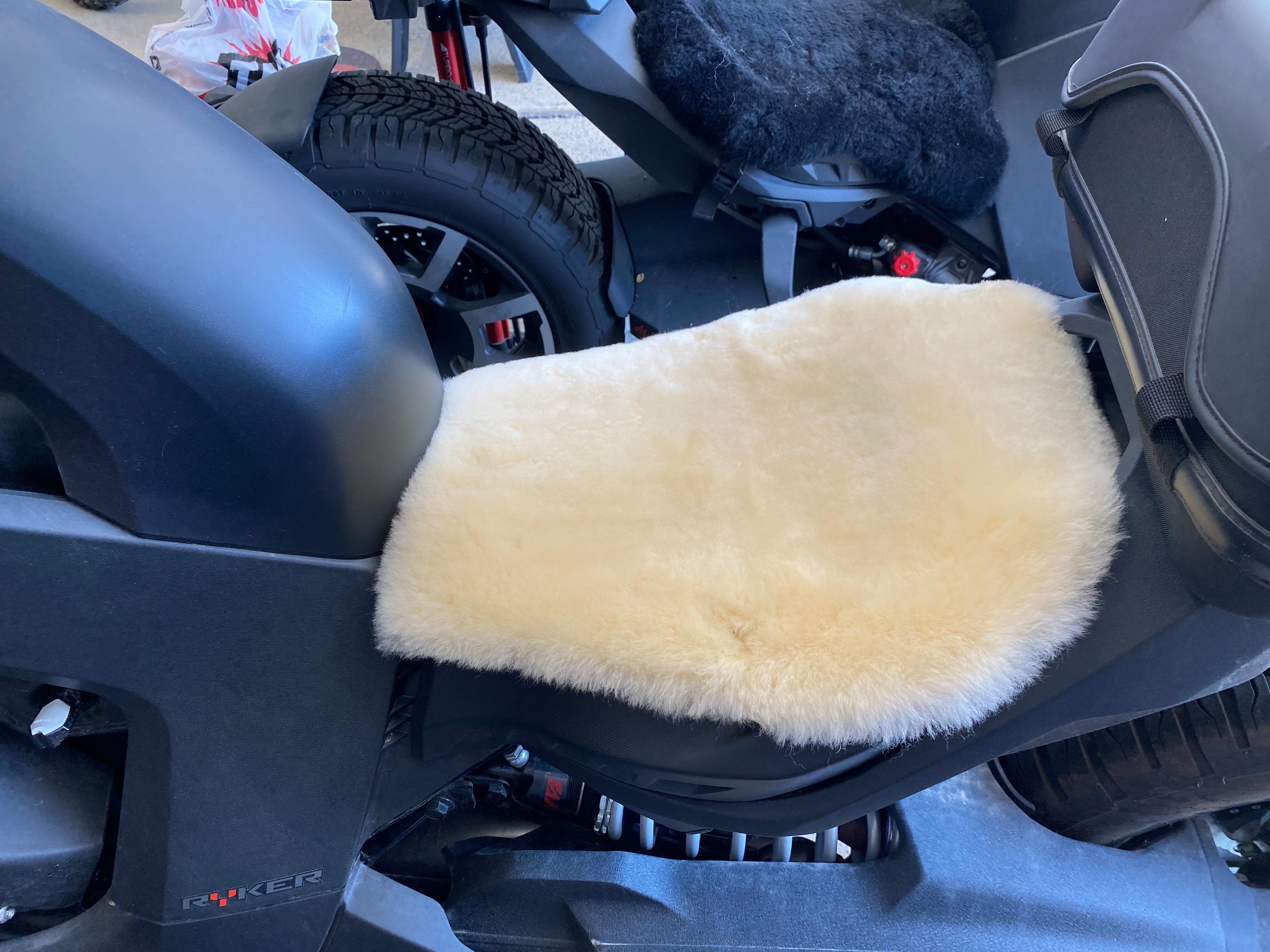 Pillion 1 Sheepskin Buttpad - Motorcycle Seat Cover – Alaska Leather