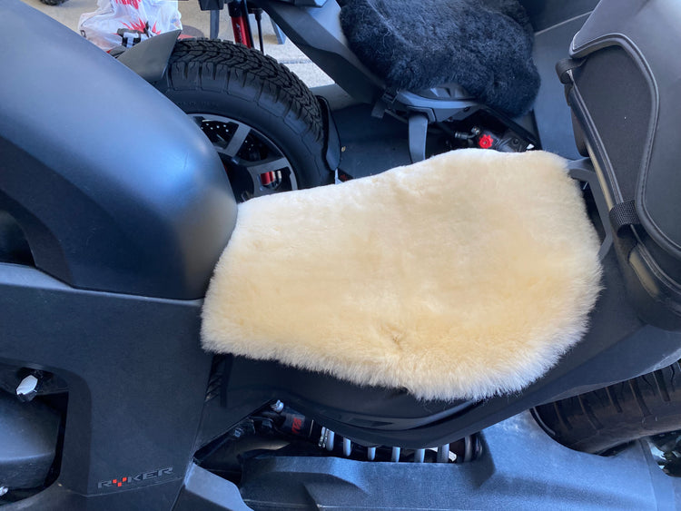 Pillion 1 Sheepskin Buttpad™